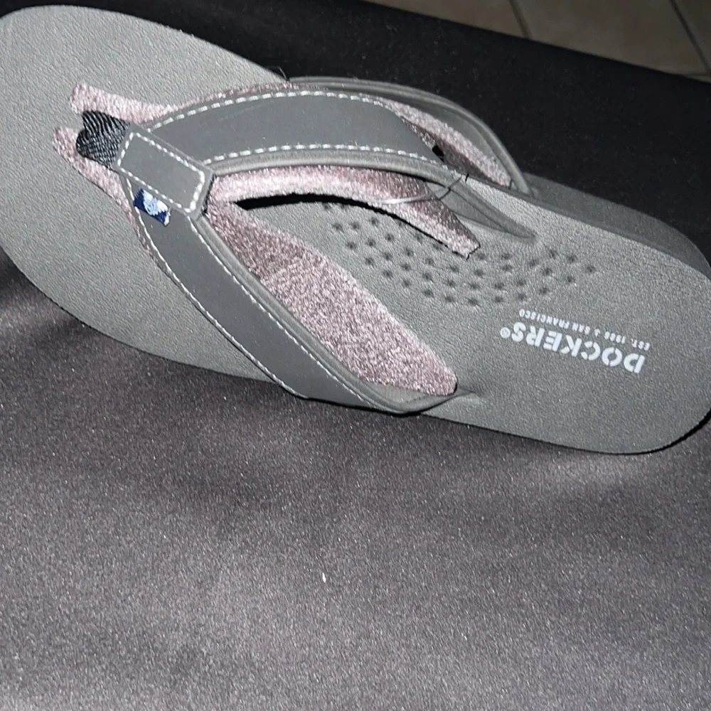 Dockers® Men's Flip Flop Sandals
